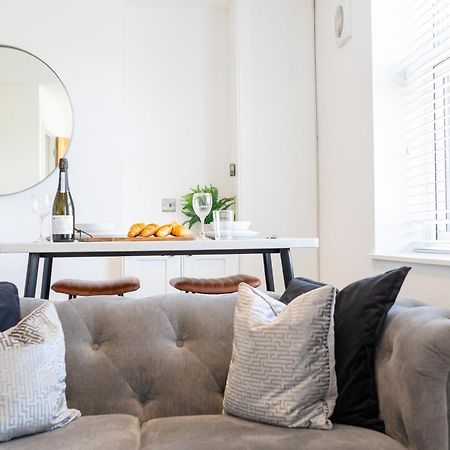 Boutique City Centre Apartments Cardiff Extérieur photo